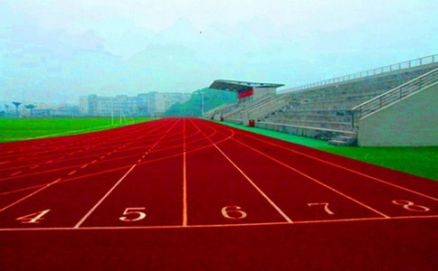 �WУ���z�ܵ���ʲô�N����z�ܵ����������