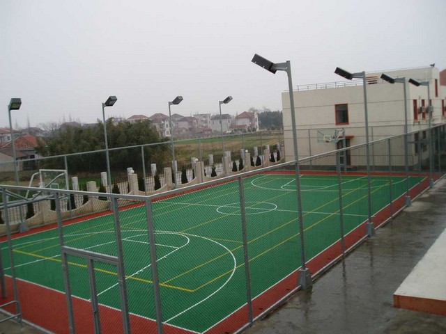 ������͸�������z�ܵ�